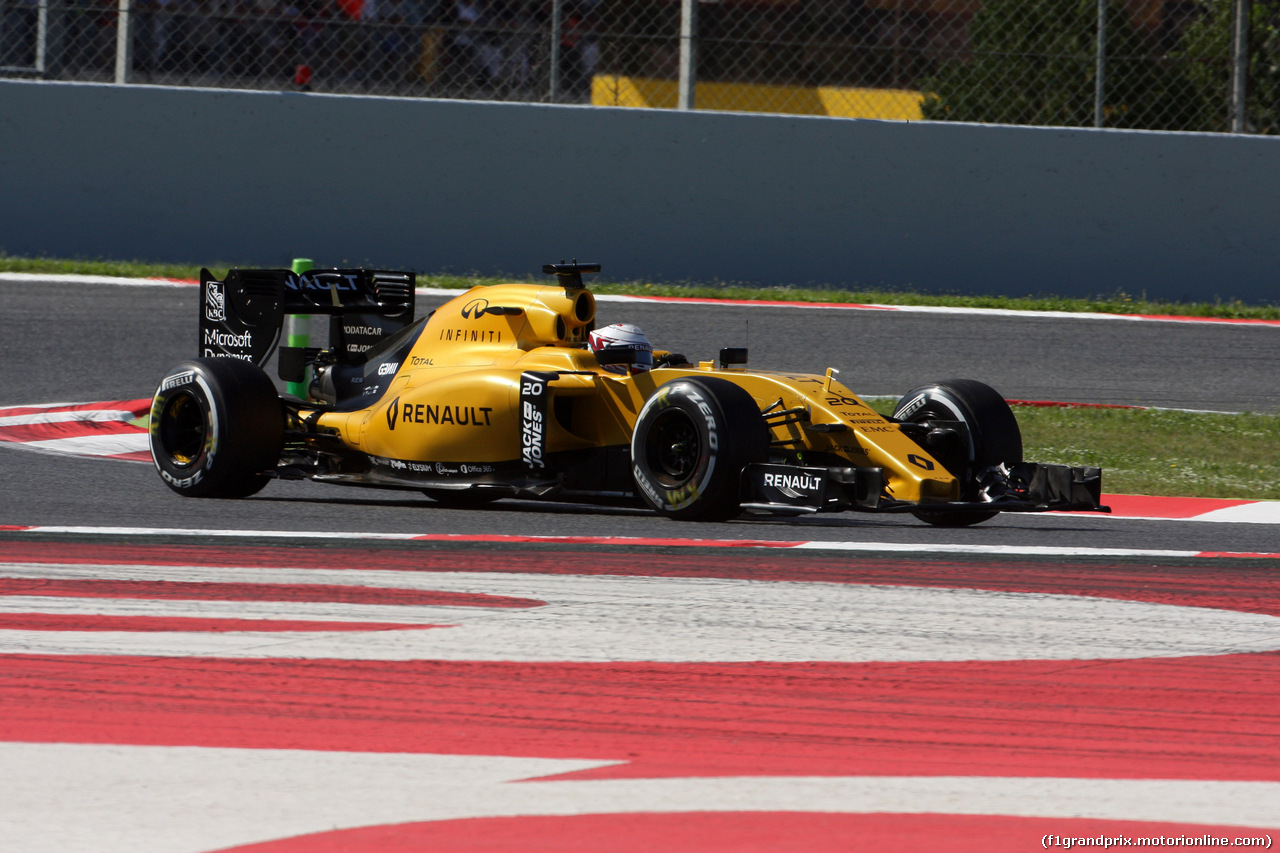 GP SPAGNA, 13.05.2016 - Prove Libere 1, Kevin Magnussen (DEN) Renault Sport F1 Team RS16