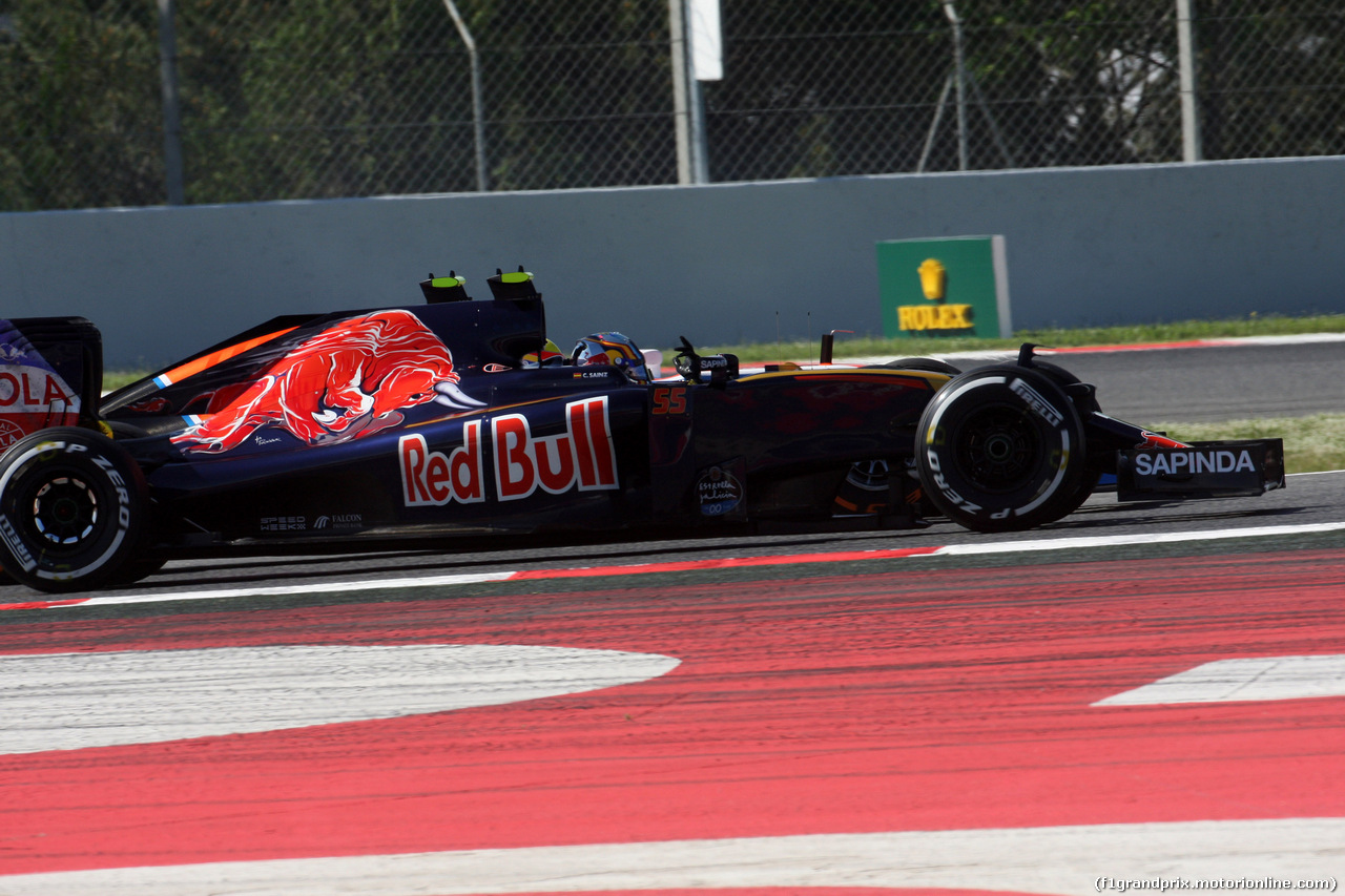 GP SPAGNA, 13.05.2016 - Prove Libere 1, Rio Haryanto (RI) Manor Racing MRT05 e Carlos Sainz Jr (ESP) Scuderia Toro Rosso STR11