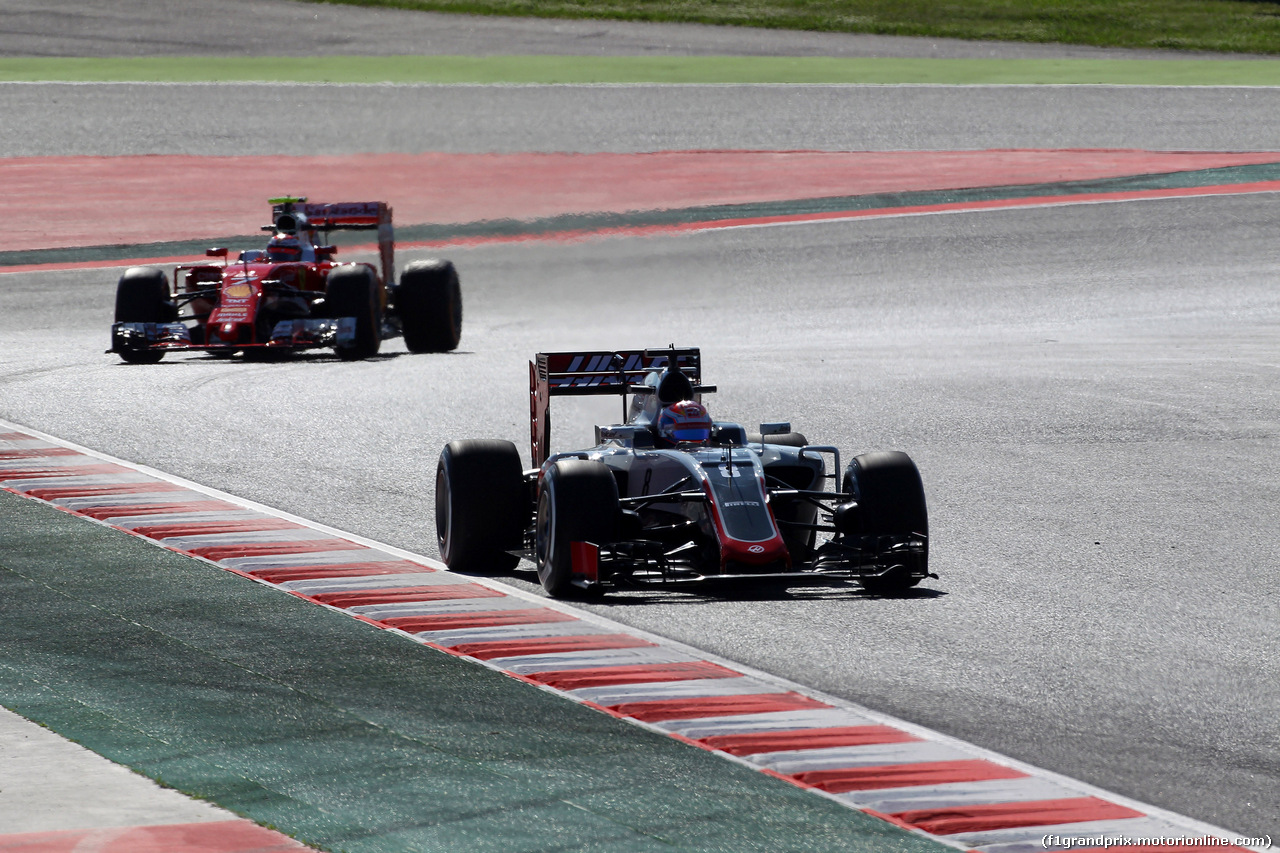 GP SPAGNA, 13.05.2016 - Prove Libere 1, Romain Grosjean (FRA) Haas F1 Team VF-16 e kKimi Raikkonen (FIN) Ferrari SF16-H