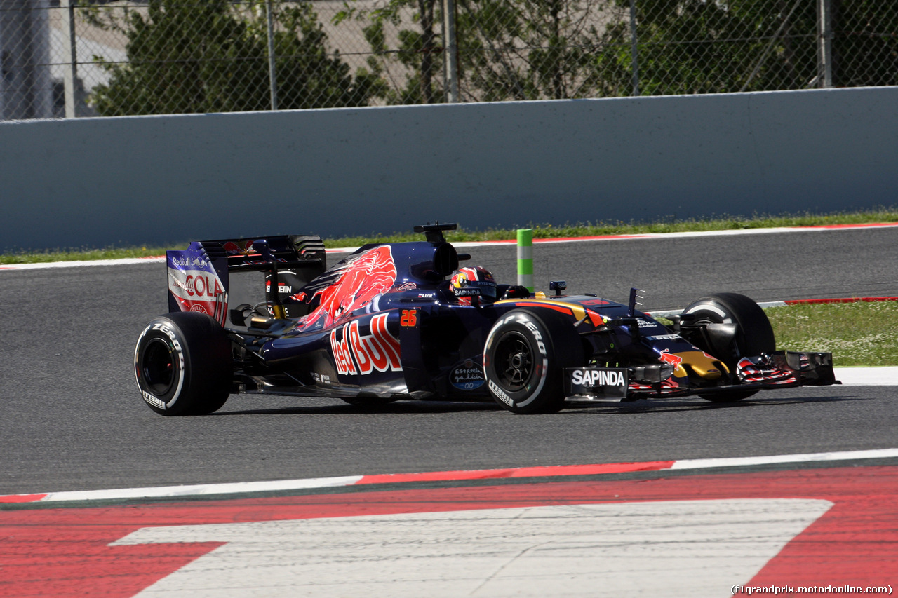 GP SPAGNA, 13.05.2016 - Prove Libere 1, Daniil Kvyat (RUS) Scuderia Toro Rosso STR11