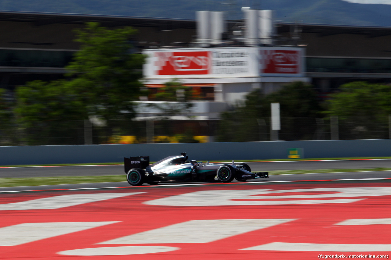 GP SPAGNA, 13.05.2016 - Prove Libere 1, Lewis Hamilton (GBR) Mercedes AMG F1 W07 Hybrid