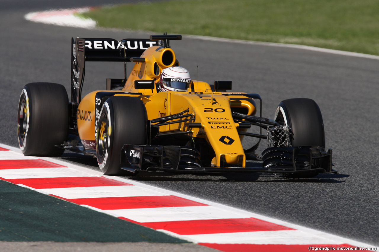 GP SPAGNA, 13.05.2016 - Prove Libere 1, Kevin Magnussen (DEN) Renault Sport F1 Team RS16