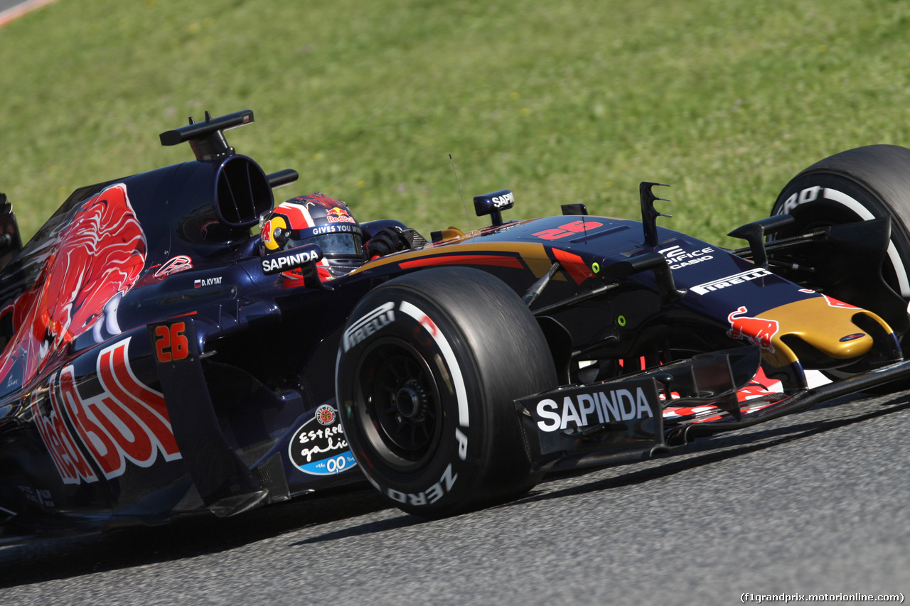 GP SPAGNA, 13.05.2016 - Prove Libere 1, Daniil Kvyat (RUS) Scuderia Toro Rosso STR11