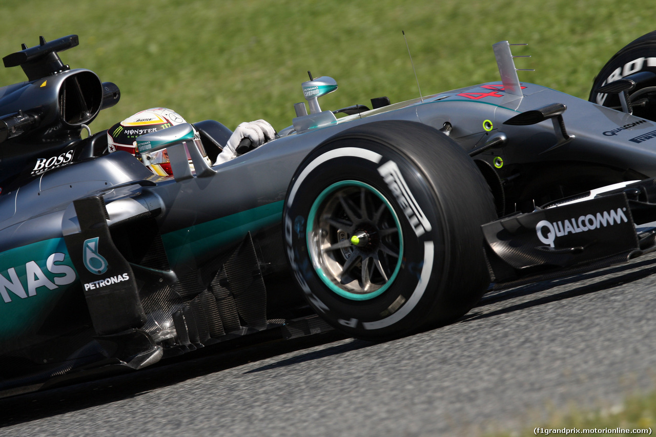 GP SPAGNA, 13.05.2016 - Prove Libere 1, Lewis Hamilton (GBR) Mercedes AMG F1 W07 Hybrid