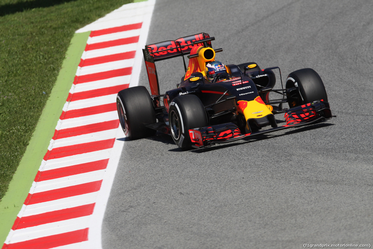 GP SPAGNA, 13.05.2016 - Prove Libere 1, Daniel Ricciardo (AUS) Red Bull Racing RB12