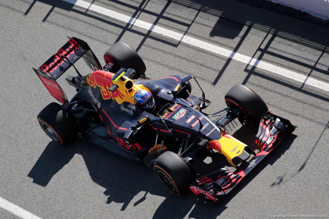 GP SPAGNA, 13.05.2016 - Prove Libere 1, Max Verstappen (NED) Red Bull Racing RB12
