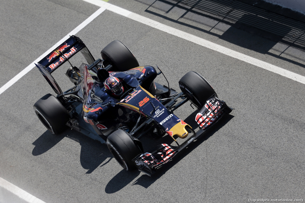 GP SPAGNA, 13.05.2016 - Prove Libere 1, Daniil Kvyat (RUS) Scuderia Toro Rosso STR11