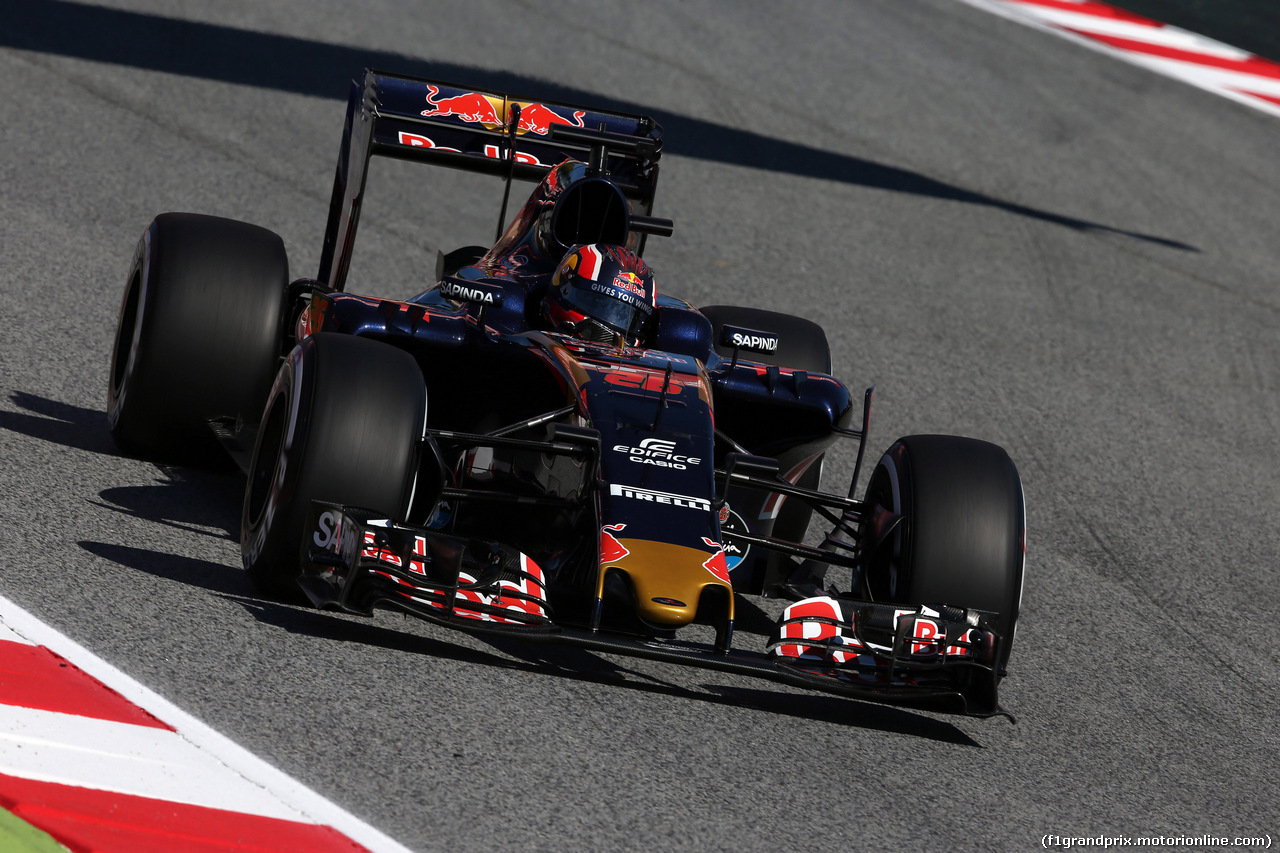 GP SPAGNA, 13.05.2016 - Prove Libere 1, Daniil Kvyat (RUS) Scuderia Toro Rosso STR11