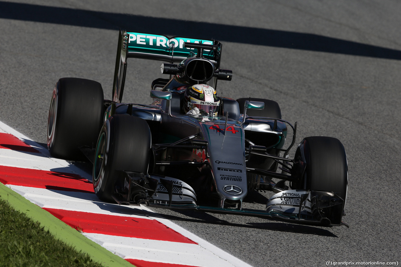GP SPAGNA, 13.05.2016 - Prove Libere 1, Lewis Hamilton (GBR) Mercedes AMG F1 W07 Hybrid