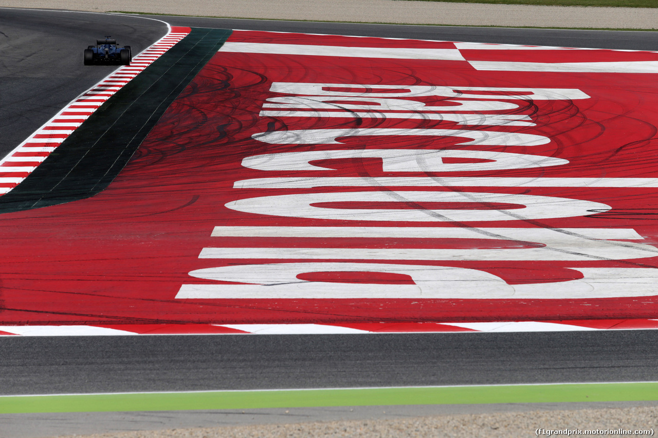 GP SPAGNA, 13.05.2016 - Prove Libere 1, Lewis Hamilton (GBR) Mercedes AMG F1 W07 Hybrid