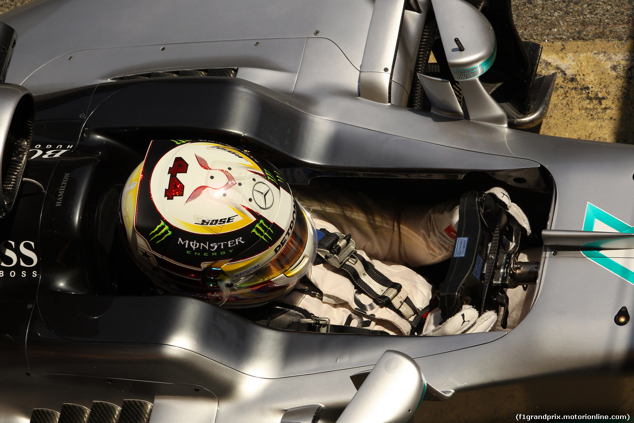 GP SPAGNA, 13.05.2016 - Prove Libere 2, Lewis Hamilton (GBR) Mercedes AMG F1 W07 Hybrid