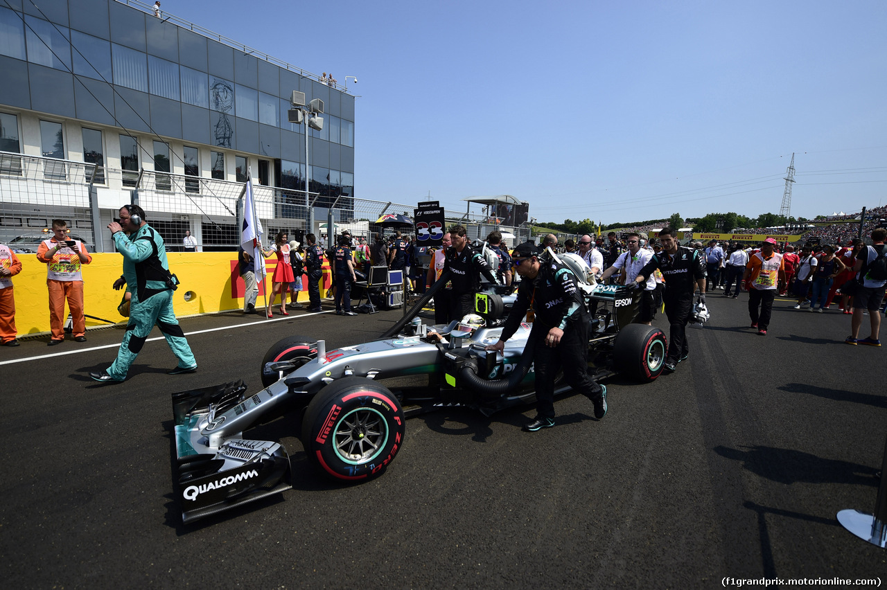 GP UNGHERIA, 24.07.2016 - Gara, Lewis Hamilton (GBR) Mercedes AMG F1 W07 Hybrid