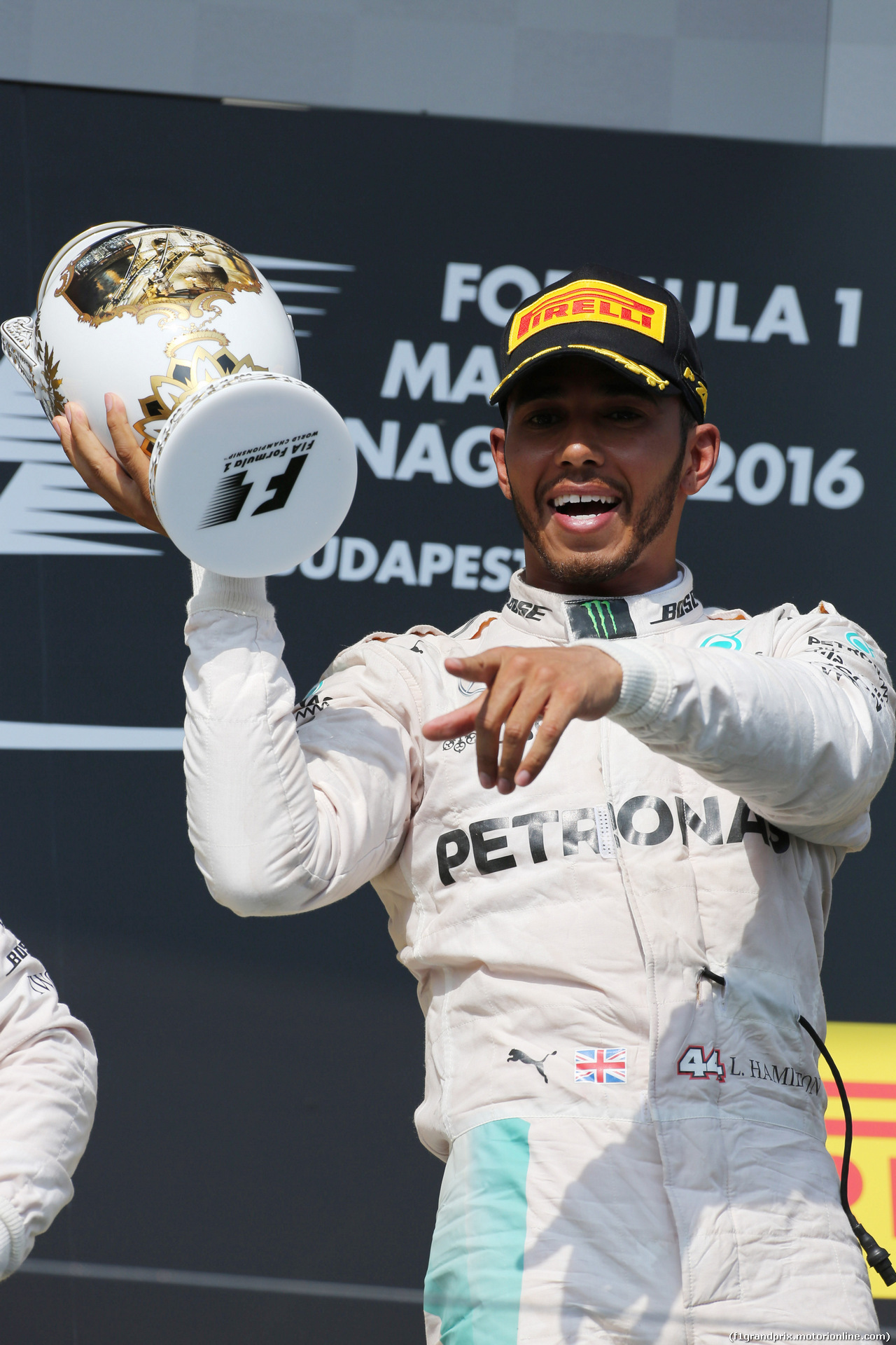 GP UNGHERIA, 24.07.2016 - Gara, Lewis Hamilton (GBR) Mercedes AMG F1 W07 Hybrid vincitore