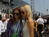 GP UNGHERIA, 24.07.2016 - Gara, (L-R) The girlfriend of Lewis Hamilton (GBR) Mercedes AMG F1 W07 Hybrid