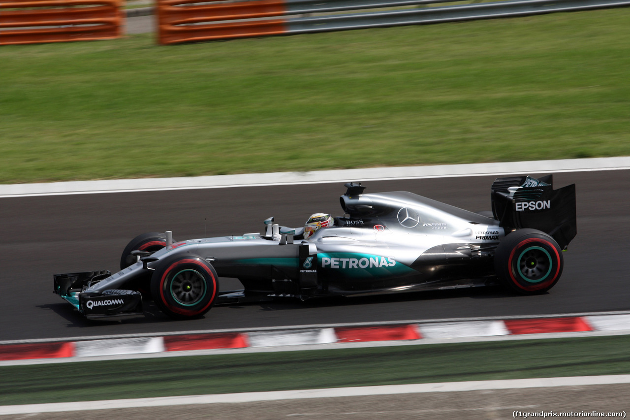 GP UNGHERIA, 23.07.2016 - Prove Libere 3, Lewis Hamilton (GBR) Mercedes AMG F1 W07 Hybrid