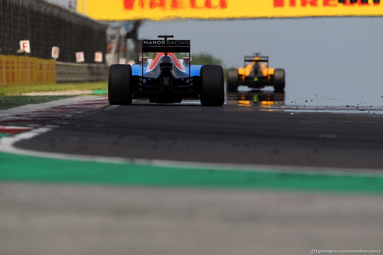 GP UNGHERIA, 23.07.2016 - Prove Libere 3, Pascal Wehrlein (GER) Manor Racing MRT05 e Kevin Magnussen (DEN) Renault Sport F1 Team RS16