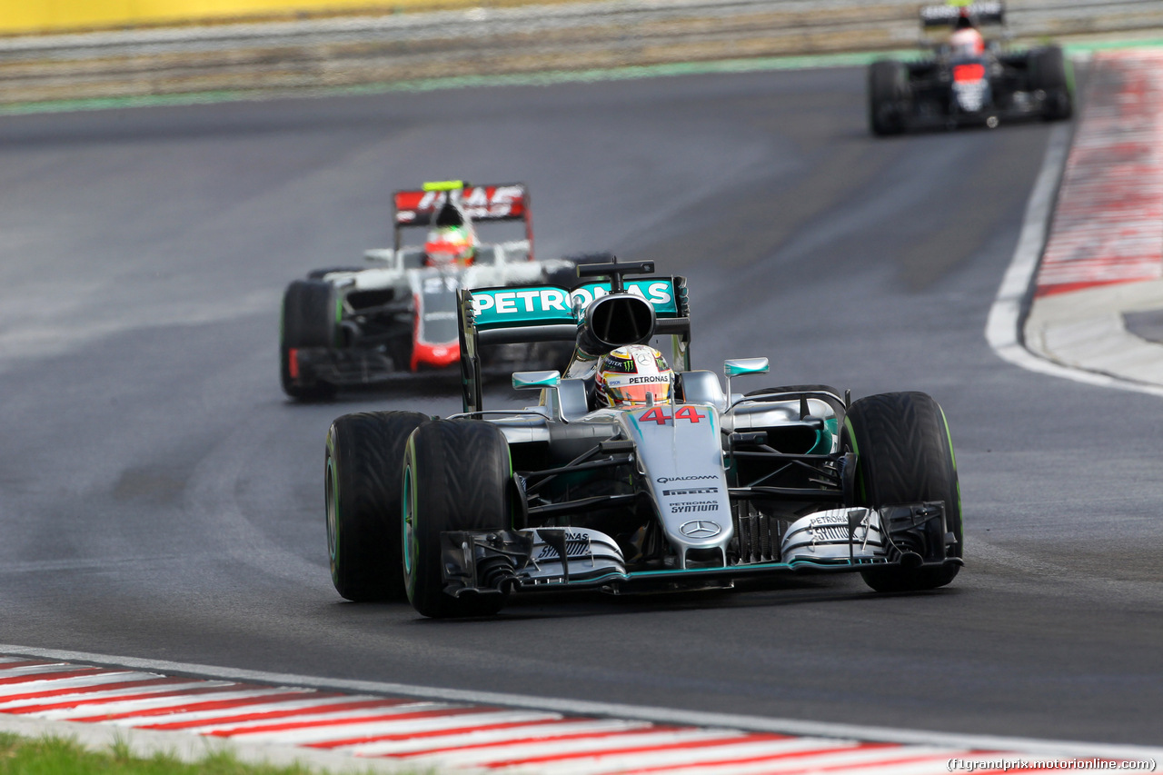 GP UNGHERIA, 23.07.2016 - Qualifiche, Lewis Hamilton (GBR) Mercedes AMG F1 W07 Hybrid