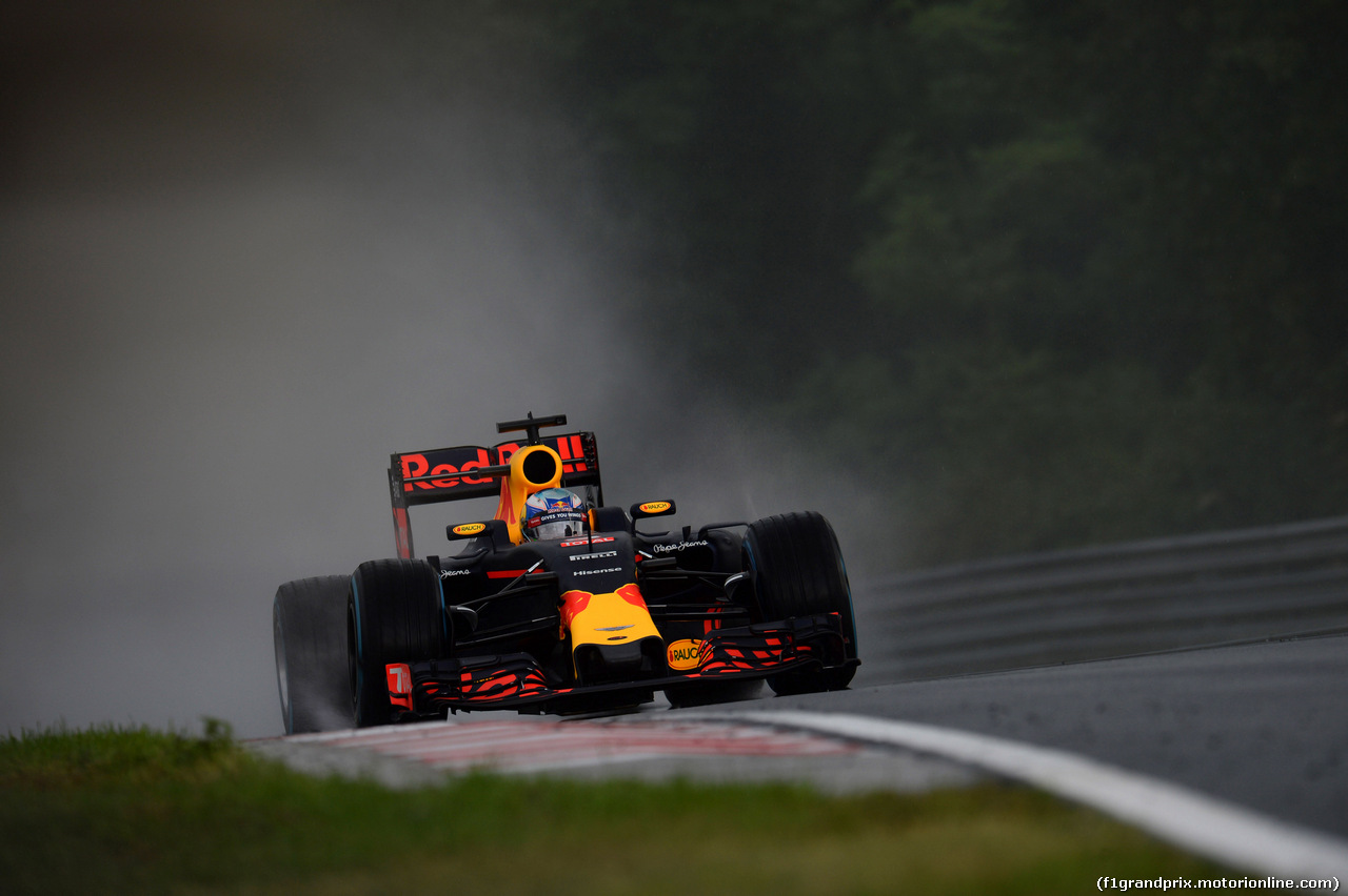 GP UNGHERIA, 23.07.2016 - Qualifiche, Daniel Ricciardo (AUS) Red Bull Racing RB12