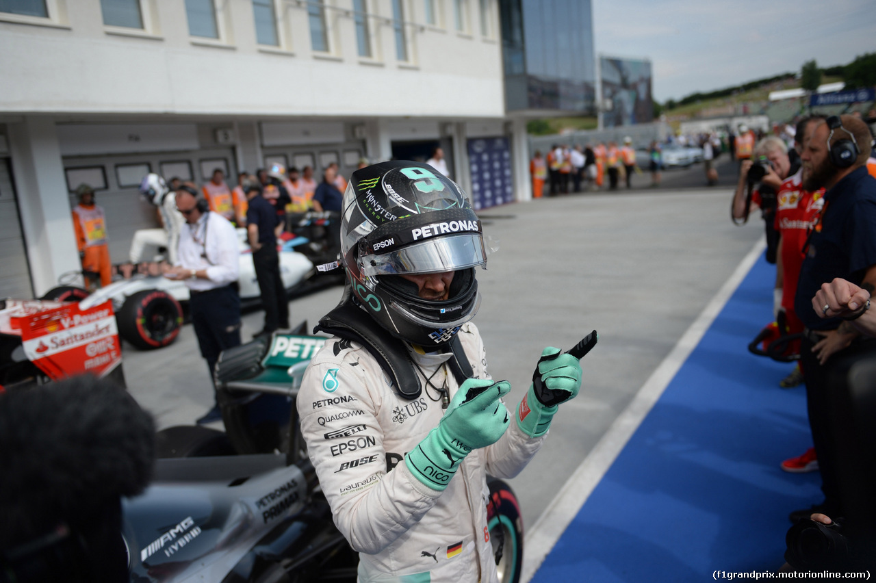 GP UNGHERIA, 23.07.2016 - Qualifiche, Nico Rosberg (GER) Mercedes AMG F1 W07 Hybrid pole position