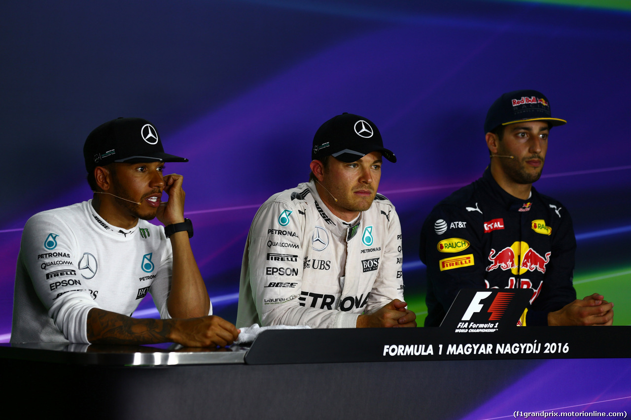 GP UNGHERIA, 23.07.2016 - Conferenza Stampa, Lewis Hamilton (GBR) Mercedes AMG F1 W07 Hybrid, Nico Rosberg (GER) Mercedes AMG F1 W07 Hybrid e Daniel Ricciardo (AUS) Red Bull Racing RB12