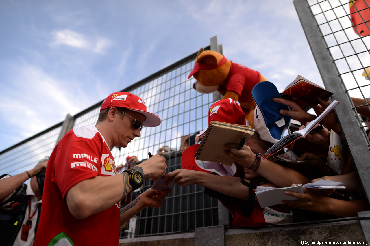 GP UNGHERIA, 21.07.2016 - Autograph session, Kimi Raikkonen (FIN) Ferrari SF16-H