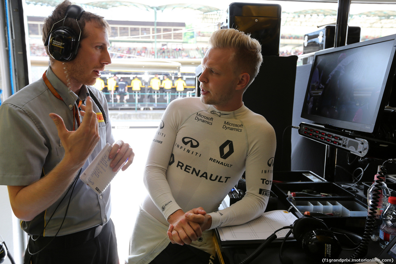 GP UNGHERIA, 22.07.2016 - Prove Libere 2, Kevin Magnussen (DEN) Renault Sport F1 Team RS16
