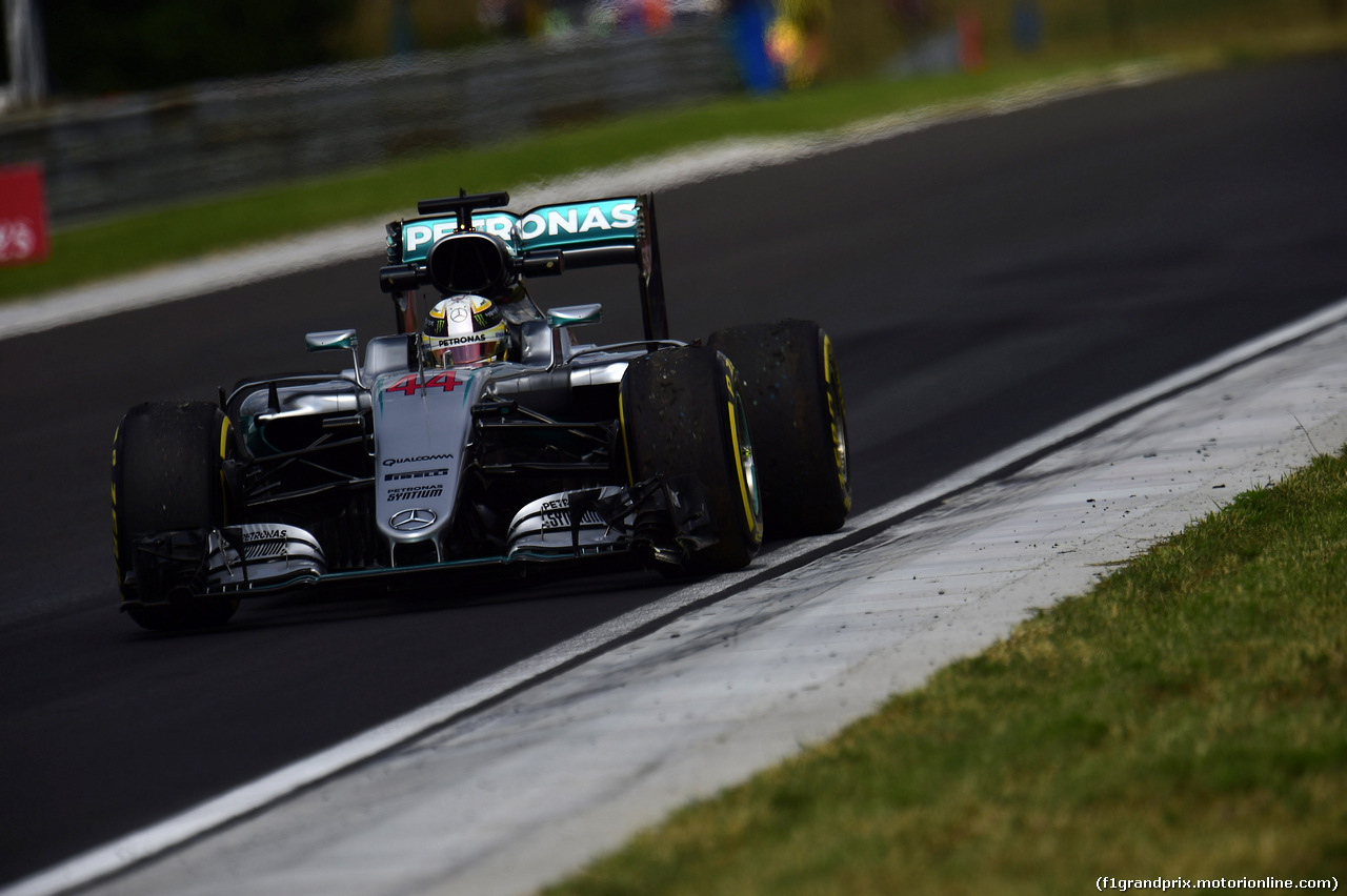 GP UNGHERIA, 22.07.2016 - Prove Libere 2, Lewis Hamilton (GBR) Mercedes AMG F1 W07 Hybrid
