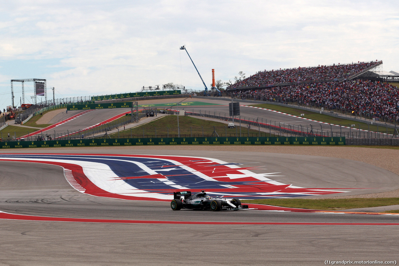 GP USA, 23.10.2016 - Gara, Lewis Hamilton (GBR) Mercedes AMG F1 W07 Hybrid