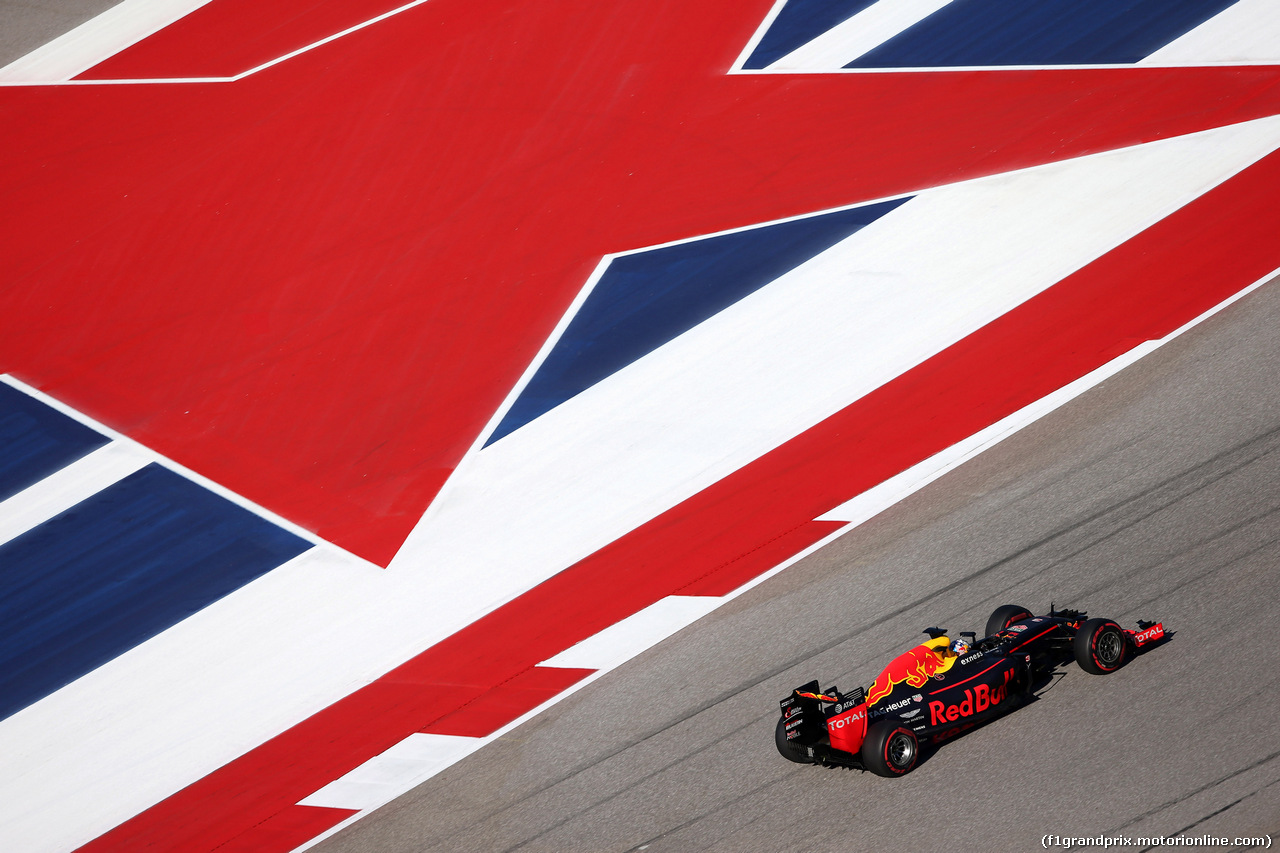 GP USA, 22.10.2016 - Prove Libere 3, Daniel Ricciardo (AUS) Red Bull Racing RB12