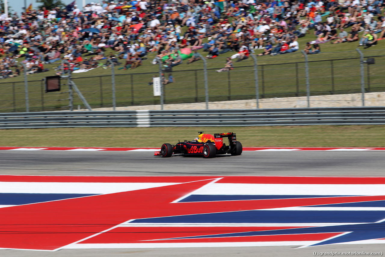 GP USA, 22.10.2016 - Qualifiche, Daniel Ricciardo (AUS) Red Bull Racing RB12