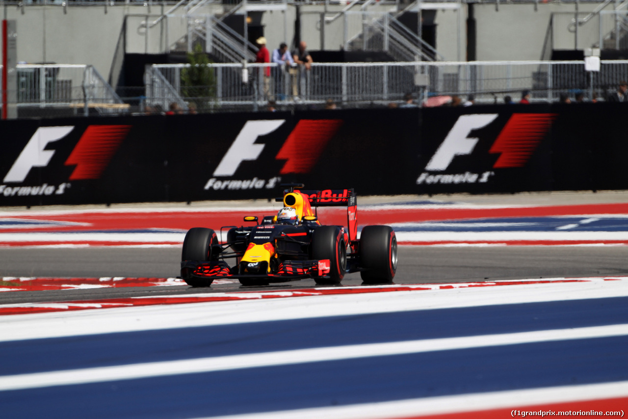 GP USA, 22.10.2016 - Qualifiche, Daniel Ricciardo (AUS) Red Bull Racing RB12