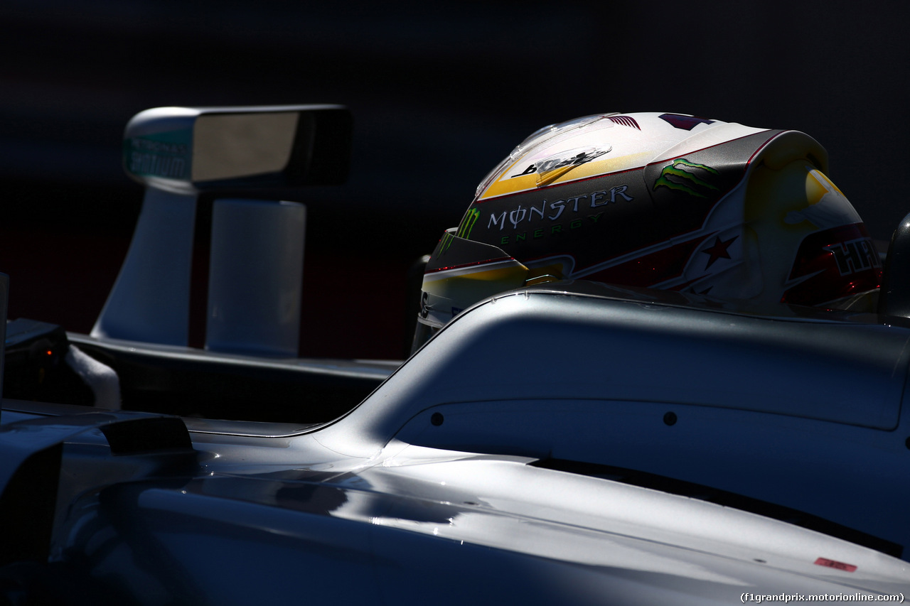 GP USA, 22.10.2016 - Qualifiche, Lewis Hamilton (GBR) Mercedes AMG F1 W07 Hybrid