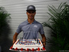 GP USA, 21.10.2016 - Free Practice 1, Pascal Wehrlein (GER) Manor Racing MRT05 with a birthday cake.