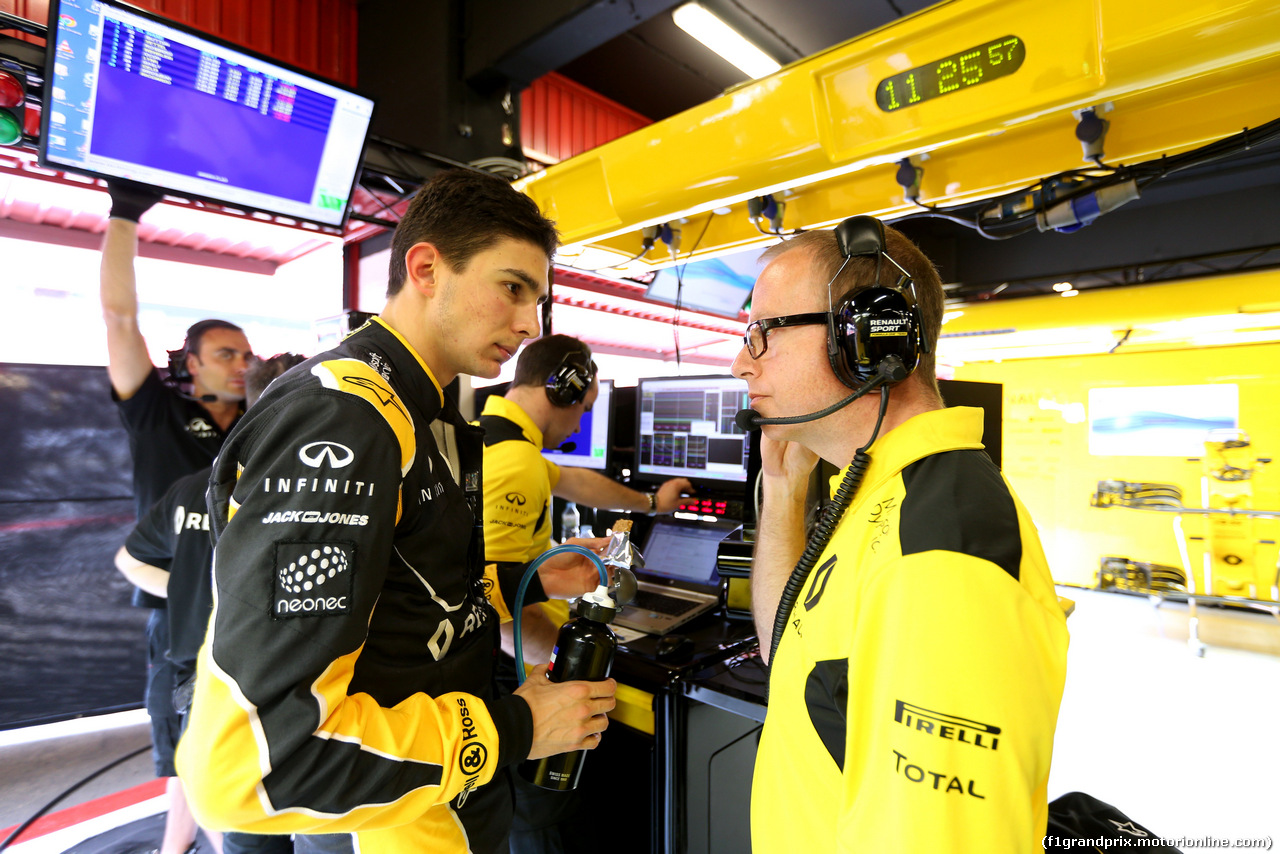 TEST F1 BARCELLONA 17 MAGGIO, Esteban Ocon (FRA), Third Driver, Renault Sport F1 Team 
17.05.2016.