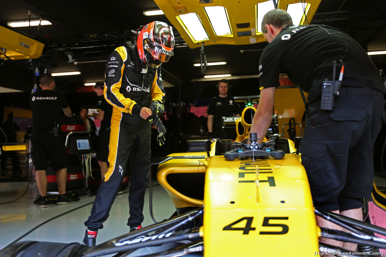 TEST F1 BARCELLONA 17 MAGGIO