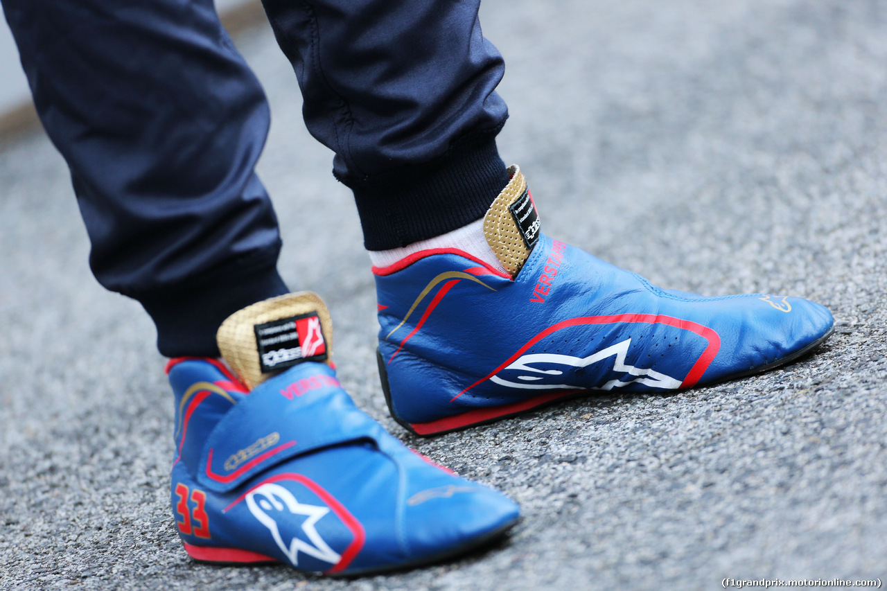 TEST F1 BARCELLONA 1 MARZO, The Alpinestars racing boots of Max Verstappen (NLD) Scuderia Toro Rosso.
01.03.2016.