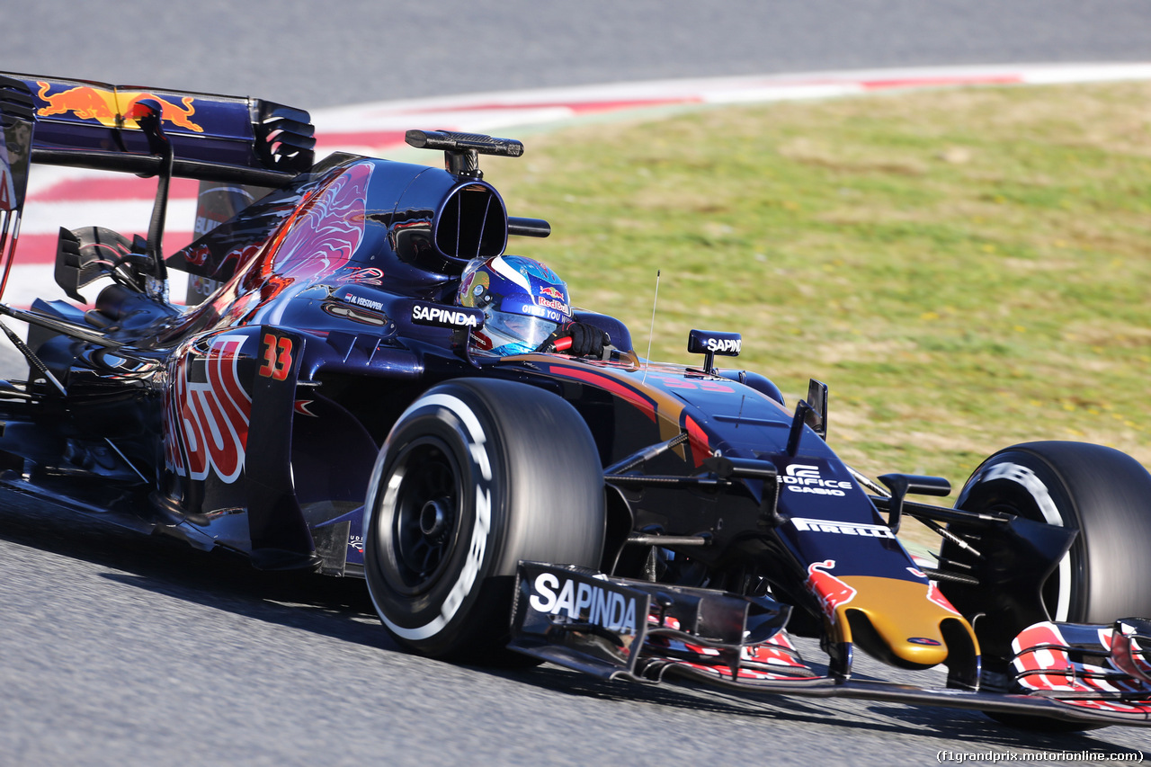 TEST F1 BARCELLONA 1 MARZO, Max Verstappen (NLD) Scuderia Toro Rosso STR11.
01.03.2016.