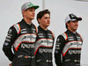 TEST F1 BARCELLONA 22 FEBBRAIO, (L to R): Nico Hulkenberg (GER) Sahara Force India F1 with Alfonso Celis Jr (MEX) Sahara Force India F1 Development Driver e Sergio Perez (MEX) Sahara Force India F1.
22.02.2016.