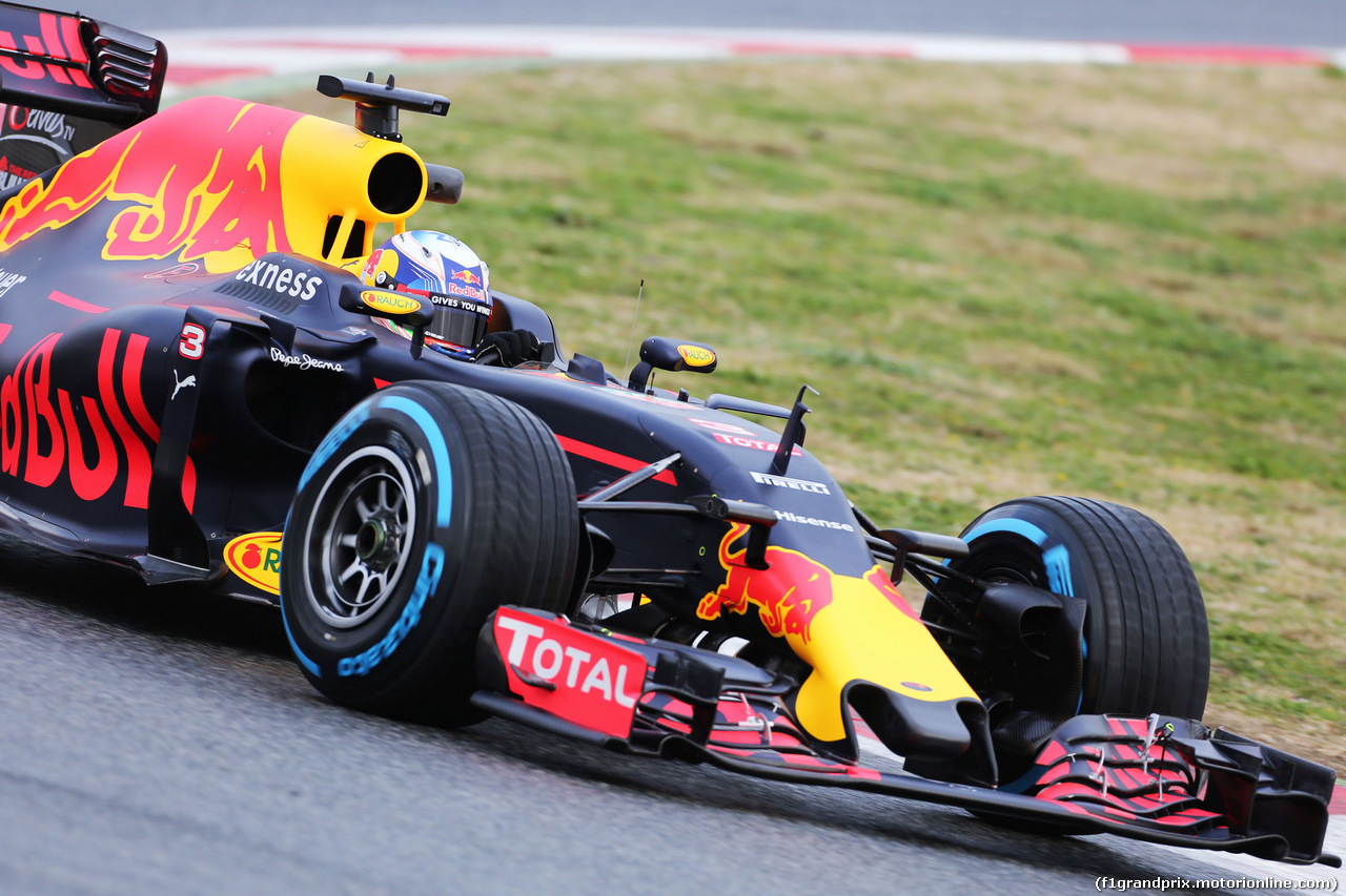 TEST F1 BARCELLONA 22 FEBBRAIO, Daniel Ricciardo (AUS) Red Bull Racing RB11.
22.02.2016.