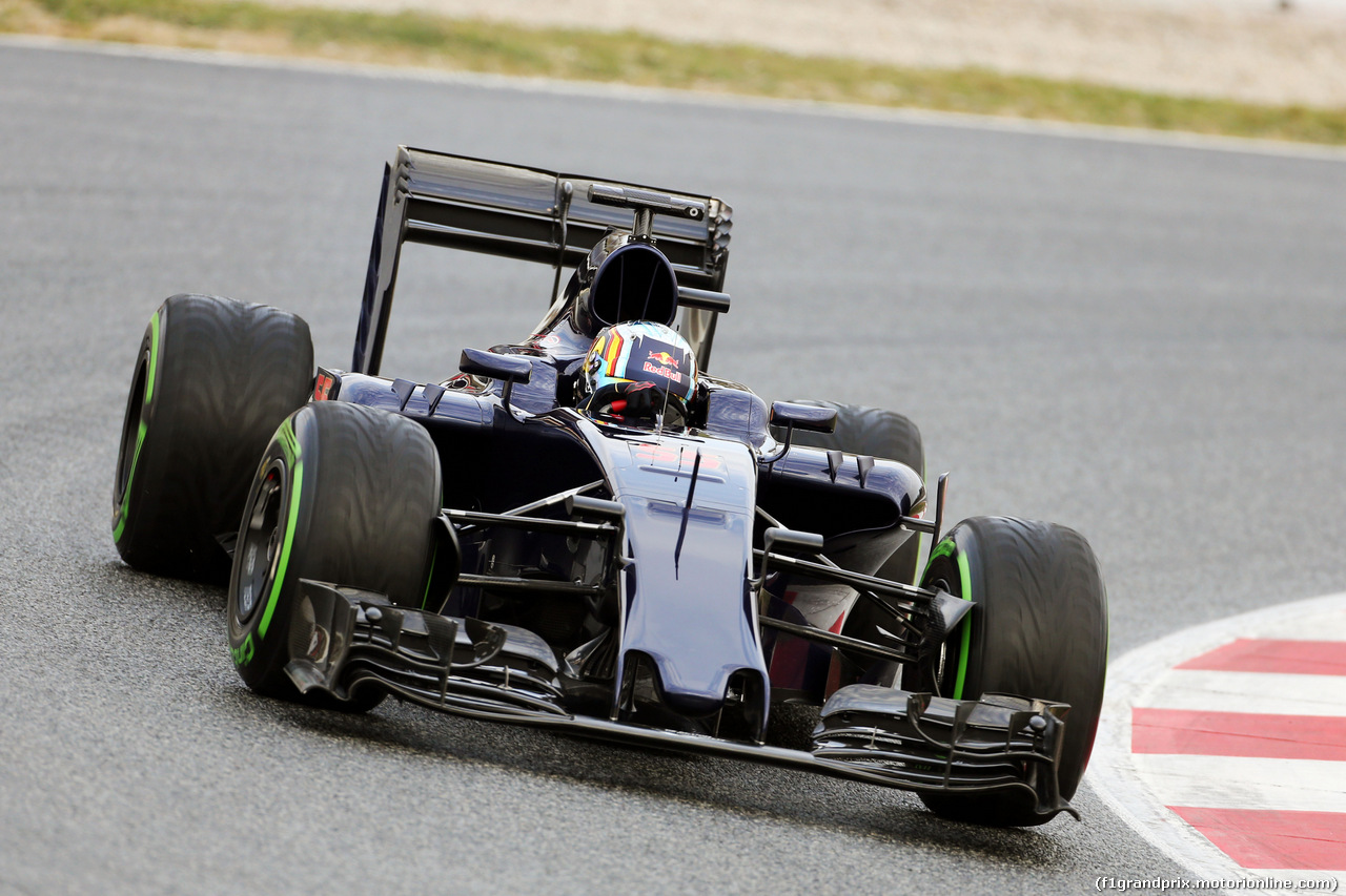 TEST F1 BARCELLONA 22 FEBBRAIO, Carlos Sainz Jr (ESP) Scuderia Toro Rosso STR11.
22.02.2016.