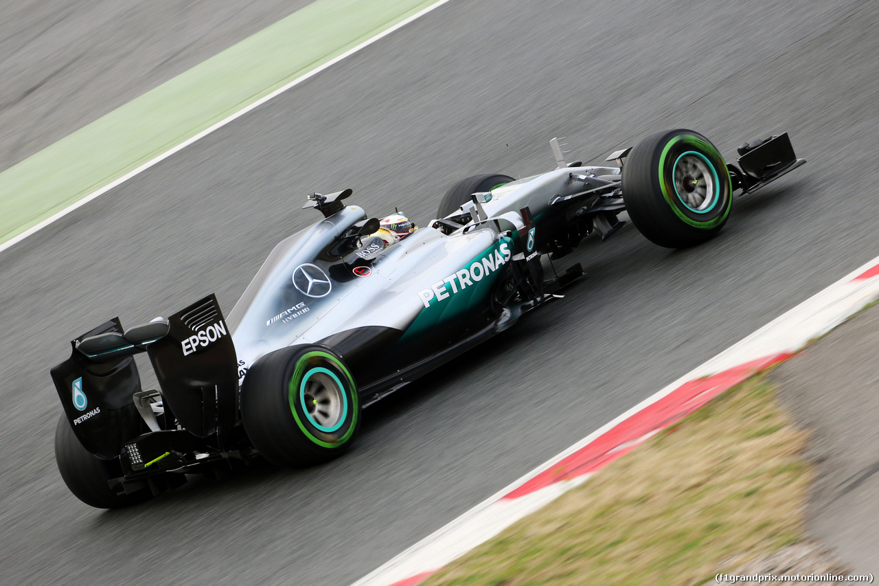 TEST F1 BARCELLONA 22 FEBBRAIO, Lewis Hamilton (GBR) Mercedes AMG F1 W07 Hybrid.
22.02.2016.