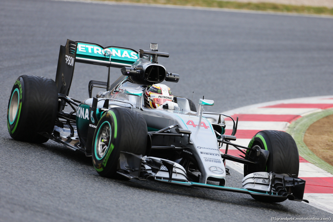 TEST F1 BARCELLONA 22 FEBBRAIO, Lewis Hamilton (GBR) Mercedes AMG F1 W07 Hybrid.
22.02.2016.