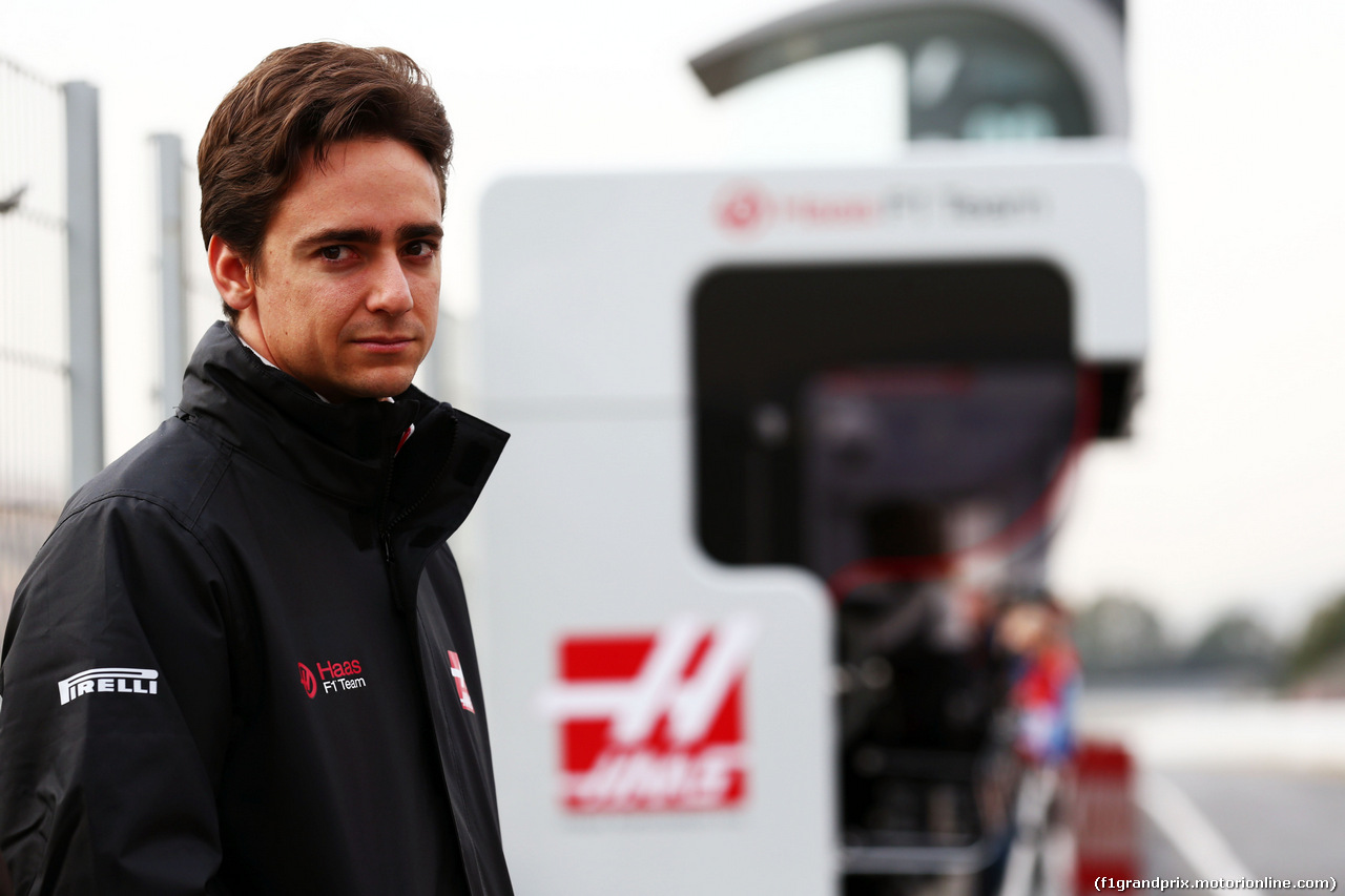 TEST F1 BARCELLONA 22 FEBBRAIO, Esteban Gutierrez (MEX) Haas F1 Team.
22.02.2016.