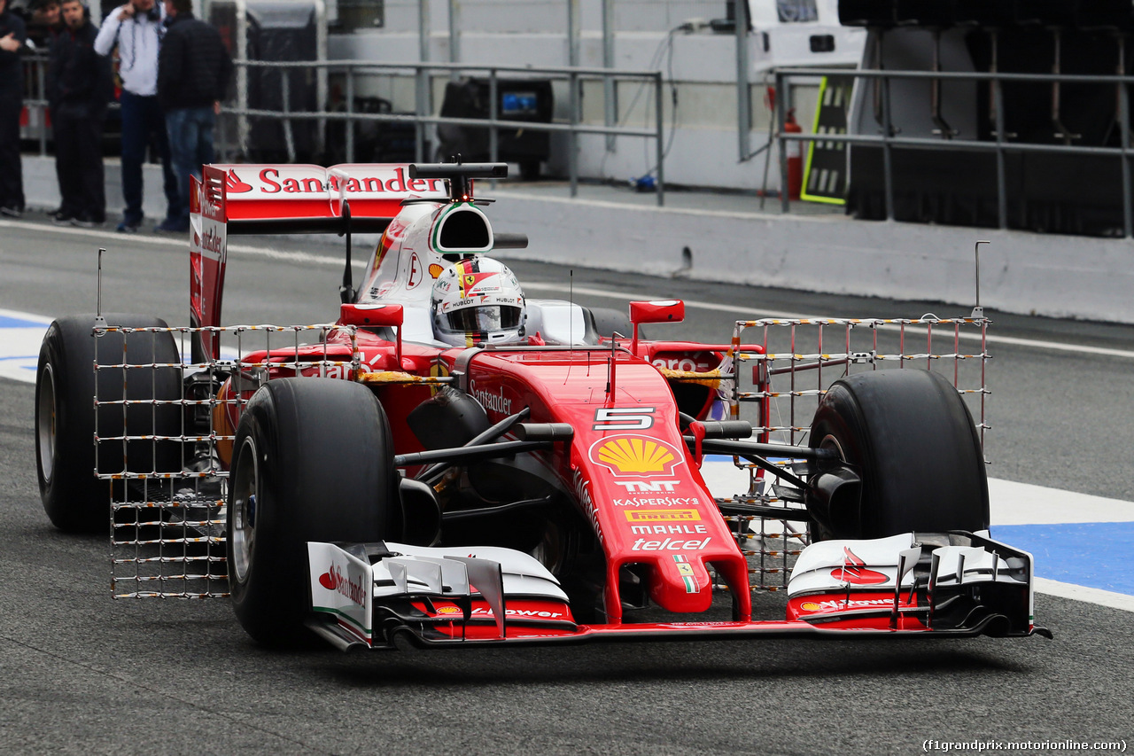 TEST F1 BARCELLONA 22 FEBBRAIO, Sebastian Vettel (GER)  Ferrari SF16-H running sensor equipment.
22.02.2016.