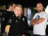 TEST F1 BARCELLONA 22 FEBBRAIO, Kevin Magnussen (DEN) Renault Sport F1 Team with Gerard Lopez (FRA) (Right).
22.02.2016.