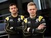TEST F1 BARCELLONA 23 FEBBRAIO, (L to R): Jolyon Palmer (GBR) Renault Sport F1 Team with team mate Kevin Magnussen (DEN) Renault Sport F1 Team.
23.02.2016.