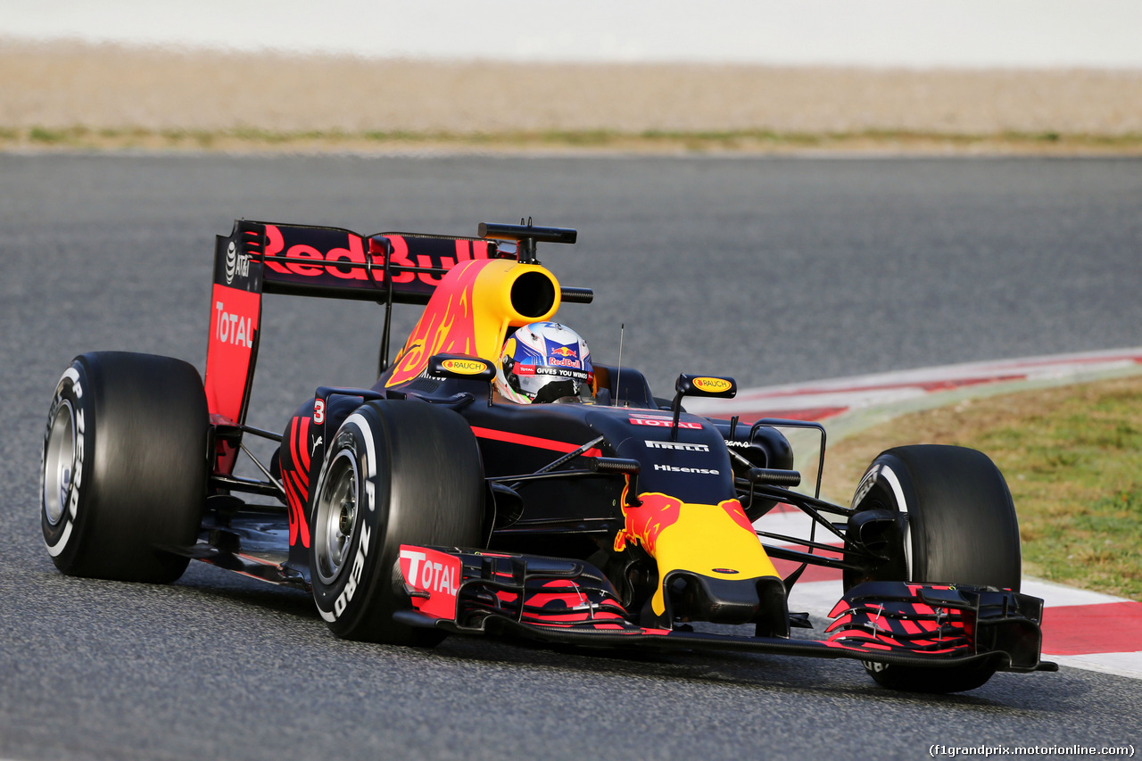 TEST F1 BARCELLONA 23 FEBBRAIO, Daniel Ricciardo (AUS) Red Bull Racing RB11.
23.02.2016.