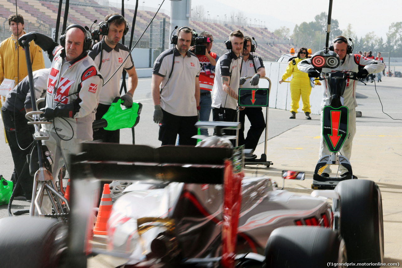 TEST F1 BARCELLONA 23 FEBBRAIO, Romain Grosjean (FRA) Haas F1 Team VF-16.
23.02.2016.