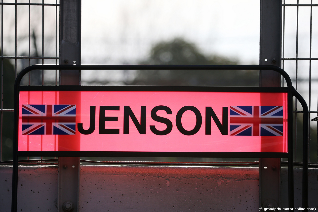 TEST F1 BARCELLONA 24 FEBBRAIO, Pit board for Jenson Button (GBR) McLaren.
24.02.2016.