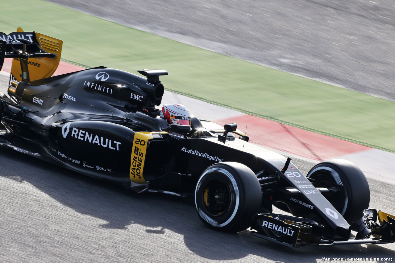 TEST F1 BARCELLONA 24 FEBBRAIO, Kevin Magnussen (DEN) Renault Sport F1 Team RS16.
24.02.2016.